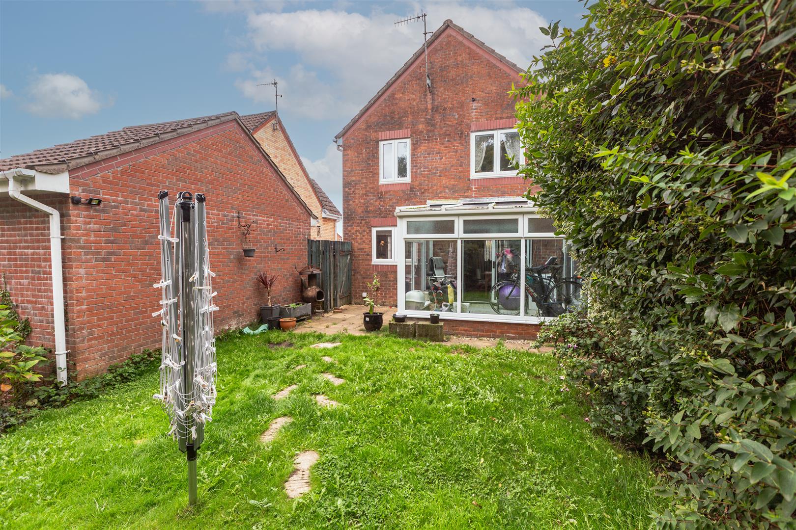 Heol Barcud, Birchgrove, Swansea, SA7 9NL